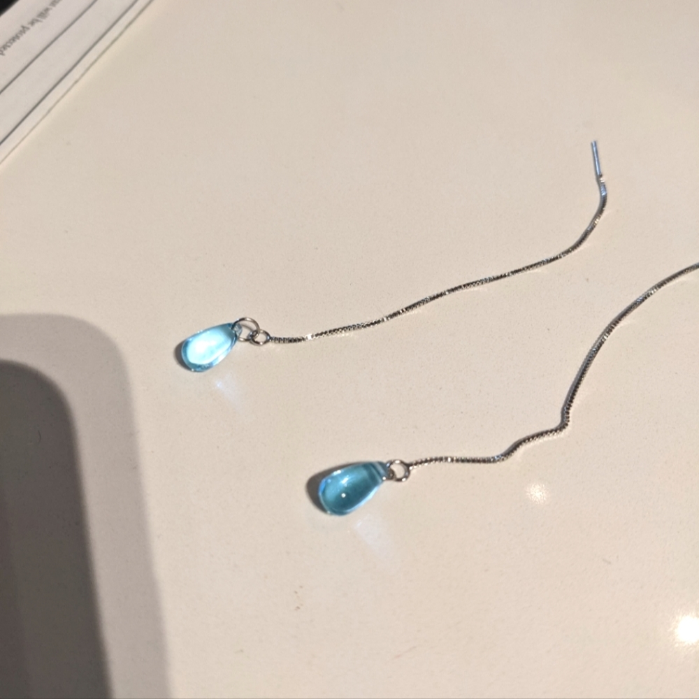 New Beautiful water droplet dangling earrings